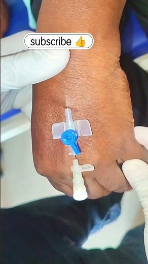IV Cannula Insertion 💉 | IV Cannulation Technique Step by Step | Beginners Guide #trendingshorts