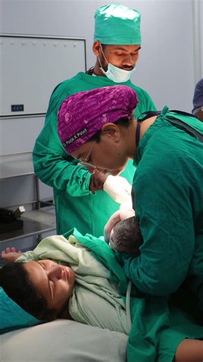 The moment when tiny cries fill the room and hearts overflow with joy 👶