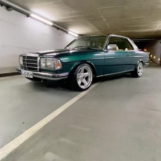 Vintage Mercedes W123 OG-Edition | Stance Nation & Tuning