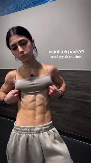 kay 🗡️🖤⁉️ on Instagram: "updated ab routine since it was so highly requested 😭 i legit SWEAR by my ab workout. it’s how i built those blocks UPPP wearing @dfyne.official & @aybl !! KAYLIFTS 🖤 this is a 3 exercise circuit that i repeat 3 times, twice a week :3 • cable crunches 12-20 reps • ab rollout till failure (usually 8-10 for me) • hanging leg raises 15-20 reps warning: your abs will BURNNNN — - - - - - - - - - - #explore #fyp #abs #absworkout #sixpack #core #coreworkout #workoutmotivati