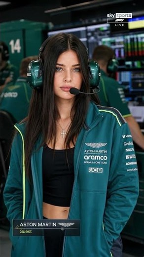 AI Generated a Viral McLaren F1 Fan Cam 🏎️🤯 #aicontent #aivideo #sportsai