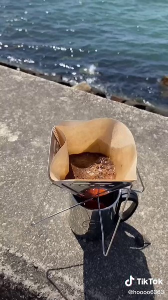 海での素晴らしいキャンプと朝活体験