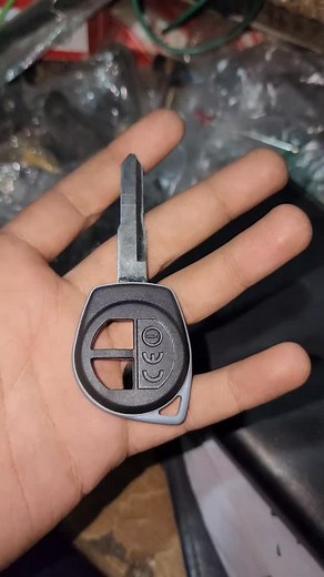 1.9K views · 14 reactions | Kia apne ne apni car ki keys bnawani hein ???#03000395526 #hajiautos | hajiauto1 | Facebook