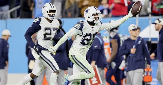 Vaqueros gana con esperanza de terminar en la cima; depende de Filadelfia