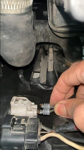 Car Overheating Problem When AC On #overheating #problemsolving #AC #notworking