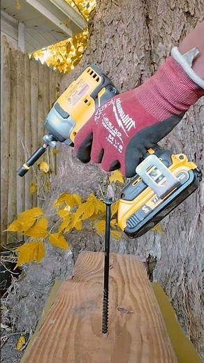 Dewalt DCF809 Atomic with a 20v lithium ion 2AH battery vs 6" Lag! Stopwatch added.