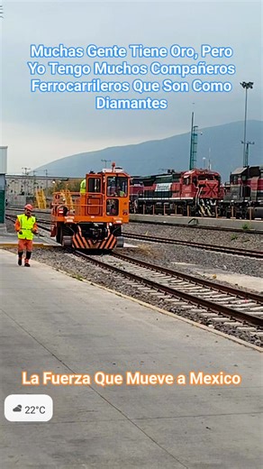 🚧 Capacitación en Operación Segura de Trackmobile ¿Quieres operar un Trackmobile con seguridad, precisión y bajo los estándares oficiales? Esta capacitación está diseñada para formar operadores capaces y confiables, listos para enfrentar los retos del movimiento de carros ferroviarios dentro de patios y plantas industriales. Durante el curso aprenderás: ✔️ Principios de funcionamiento del Trackmobile ✔️ Medidas de seguridad y prevención de riesgos ✔️ Maniobras correctas de acoplamiento y movimi