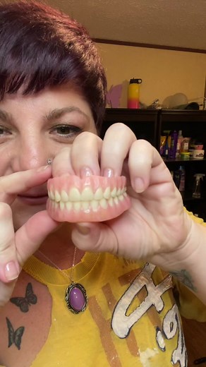 5 months in, 1 month till my Comfilyte Dentures come in! 🤗 #denturegang #denturejourney #mentalhealth #gagging #fixeditmyself #dentures #comfilyte