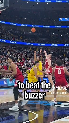 Epic Basketball Semifinals: Michigan vs. Wisconsin Highlights