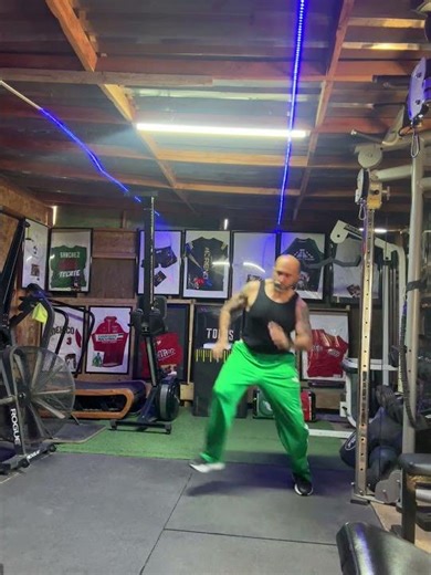 Single Leg Broad to Lateral Bound + Vertical Jump