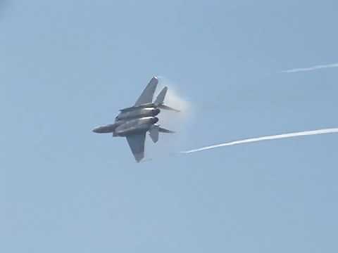 F-15 Fighter Jet Combat Evasion Maneuvers