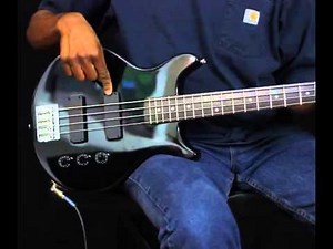 Hamer Slammer Short Scale 4 String Bass Guitar