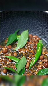 Simple and delicious fried rice recipe😋 #friedrice #easyrecipe #delicious #ytshorts #viral #cooking