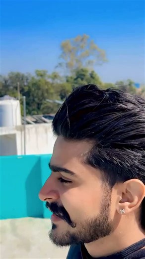 Yash💫 on Instagram: "End me lyrics miss hogye 🤧❤️"