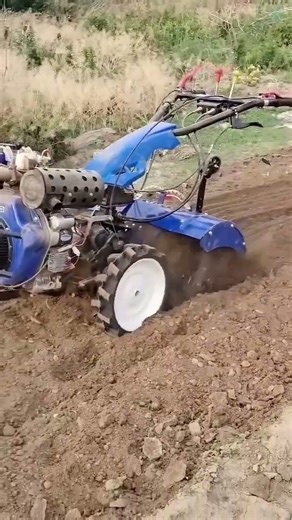 18hp diesel direct-drive four-wheel drive rotary tiller, easy to operate and powerful. #viral