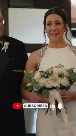 Emotional Moment as Dad Walks his Daughter Down the Aisle!