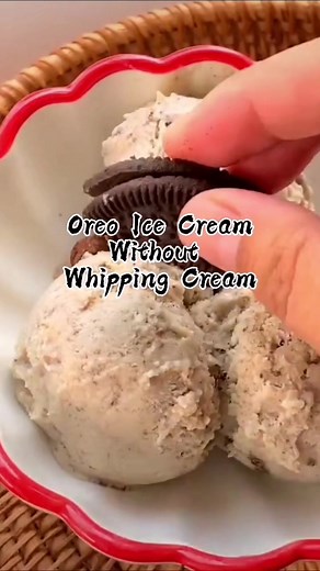 DIY Oreo Ice Cream Recipe Using Cake | Easy Homemade Dessert