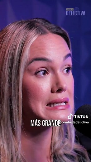 Hoy, Andrea Sterling, una colombiana que asegura haber sido víctima cuando era muy joven, decide hablar públicamente. Dice que calló por años por miedo, desinformación y presión de su entorno, pero que al ver la magnitud del caso sintió la responsabilidad de contar su verdad. #JeffreyEpstein #HistoriasReales #conductadelictiva