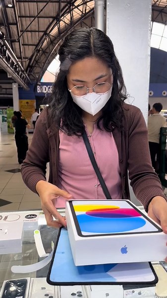 Unboxing IPAD 10TH GEN 64GB Color Blue