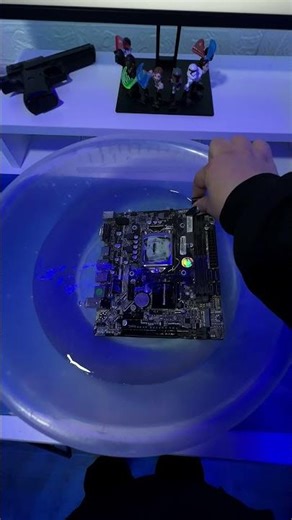 How to clean your PC (according to that friend) 💀🧼 #shorts #pcbuild #meme