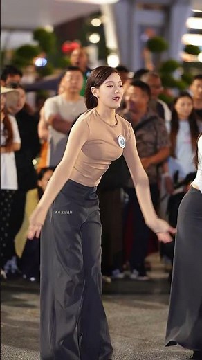 Yongzhen, beautiful Tibetan woman loved by many fans