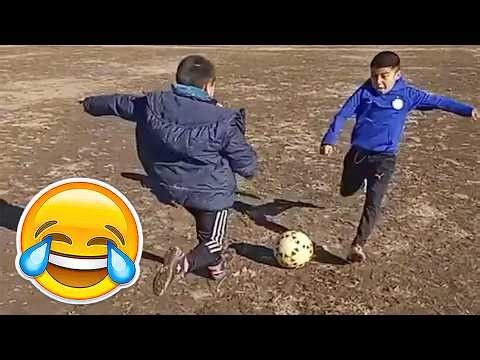 FUNNY FOOTBALL VIDEOS 🤣 FAILS, SKILLS, GOALS, MEMES & MORE