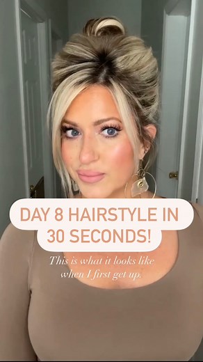 419K views · 9.1K reactions | Day 8 hairstyle in 30 seconds! Do you still use claw clips?• They are less damaging to your hair than standard hair ties! They don't pull on your hair as much and gently keep your hair in place without adding friction or being too tight!#hairstyles #hairstyle #updo #updos #updohairstyles #Clawcliphairstyle #Clawcliphairstyles #clawclipbun#Clawclips #clawclip #Clawcliptutorial | Rachel Bowling | Facebook