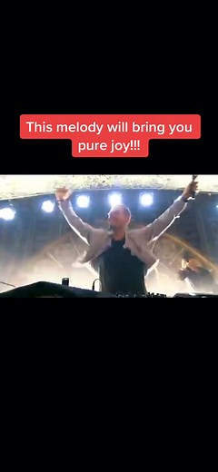 Jump!!!#edm#arminvanbuuren#happy#tomorrowland#remix#jump#fyp#viral#djrushhour