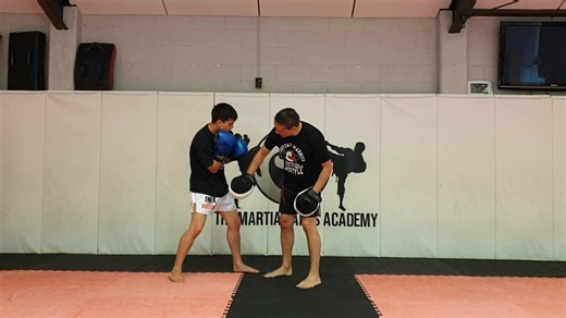 Video 3 in our Muay Thai Basics series. Getting used to blocking and countering early in your training journey, will help you rapidly improve your reflexes, defense and fast track your sparring. Practice at least 3 x per week for 2 weeks, then integrate with your other skills. Enjoy! | The Martial Arts Academy