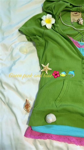 How I’d Style Hollister’s Green Hooded Henley