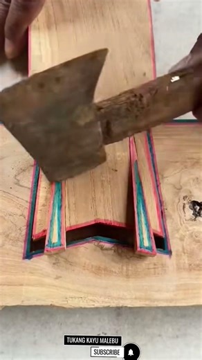 The old-fashioned way of connecting without nails #woodworking #wood #classicwood #woodscraft