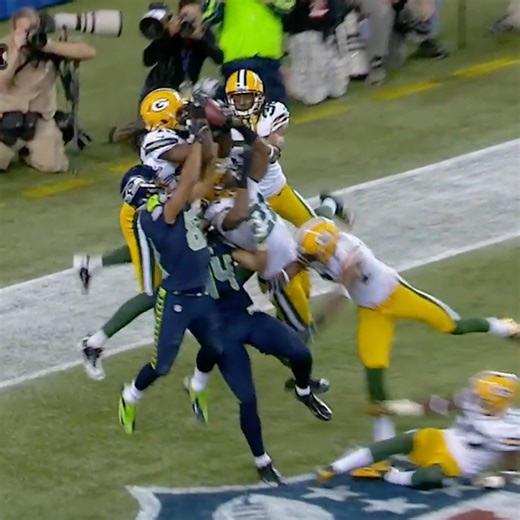 “The most bizarre finish you will EVER see!” 🤯 2012 Seahawks-Packers was one for the NFL history books. (via NFL, ESPN) | NBC Sports