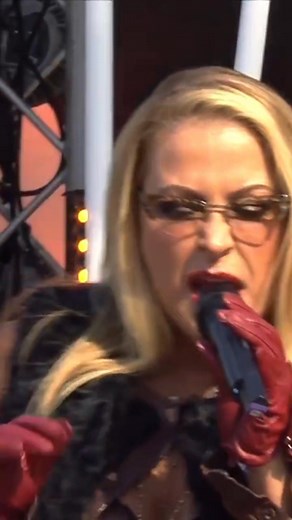 Anastacia performs I'm Outta Love in Germany (2017) | Anastacia Dreams