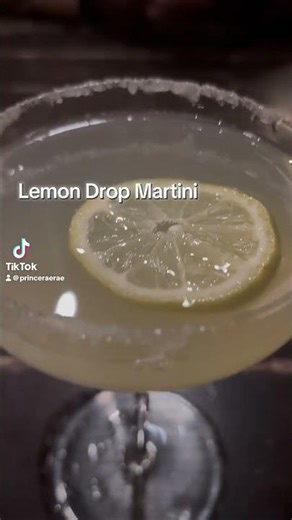 I understand the hype now with these lemon drops lol😂 #shorts #shortvideo #lemondrop #foodie