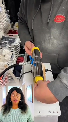 200K views · 581 reactions | Do this to put rubber grip handle | Chichi SmartLiving | Facebook