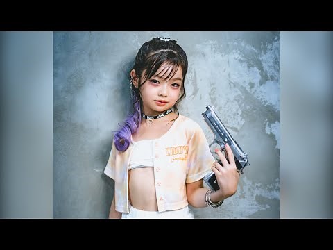 Reina, the cutest idol in Japan