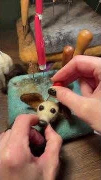 Needle Felting a Dog! Starting with the head. #felting #needlefelted #artist #woolfelting #trending