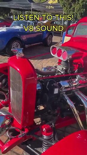 This V8 Sounds INSANE! 🔥 Listen to That Idle! 🇺🇸