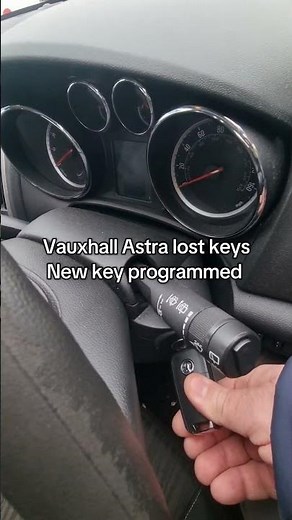 Vauxhall Astra Lost Keys. Auto locksmith services