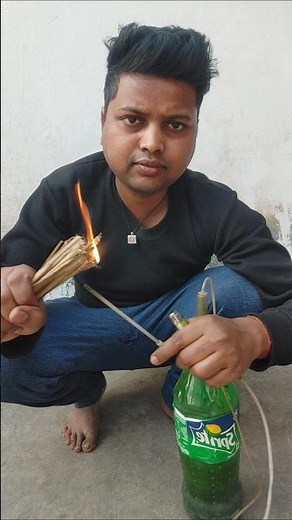 How to Make Biogas from Kitchen Waste | DIY Mini Gobar Gas Plant using 2L Bottle #biogas #gobargas