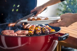 Direct vs Indirect Cooking Explained | News | Weber BBQ