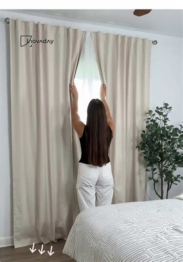 You sign to get blackout curtains especially if you’re in a place that gets hot.🥵 #blackoutcurtain #inovaday #bedroomdecor #homedecor #homefinds