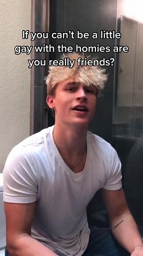 The Importance of Friendship: Pooping Together