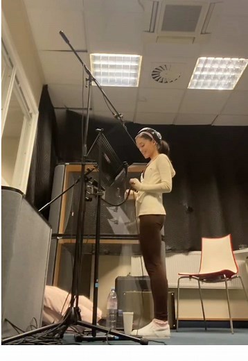 Ariana Grande's Early Rehearsals for Wicked Musical