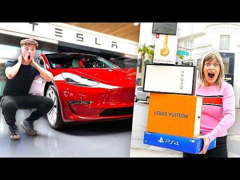 Spending $100,000 In One Hour - Challenge