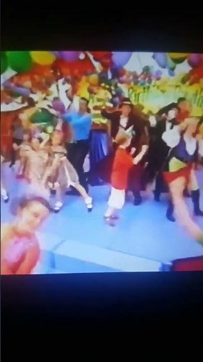 The Wiggles: Wiggly Party Dance!