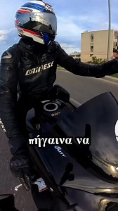 Εσείς ποιο παιχνίδι παίζεται στα φρουτάκια; 🎰 Όταν είχα μια γκόμενα που έπαιζε φρουτάκια… Έχετε γνωρίσει κάποιον να τζογάρει ; Ελλάδα τυχερά παιχνίδια κωμωδία γέλιο αστεία βίντεο #reels #reel #greek #funny #comedy | TOU BUSA O YIOS page