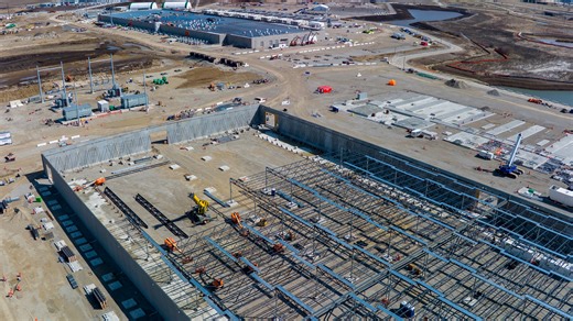 Construction progresses on $1 billion data center in Beaver Dam, Wisconsin