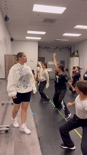 More games to help clean your dancers! I notice I’m guilty of saying “strong arms” but if they arent engaging their core, where is the strength actually coming from? In my classes we have a phrase “squeeze your core, push into the floor!” This is that lol if not, you’re falling over 😅 • • • #danceteacher #dancecoach #coachingkids #dancecleaning #funcoach #funteacher #gsnapsdance | GSnapsMusic