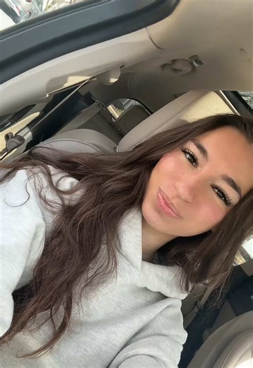 gianna.ramaglia (@gianna.ramaglia)’s videos with The Man Who Cant Be Moved - The Script